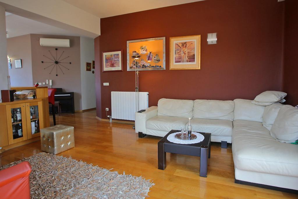 Sunset View Apartment Zara Esterno foto
