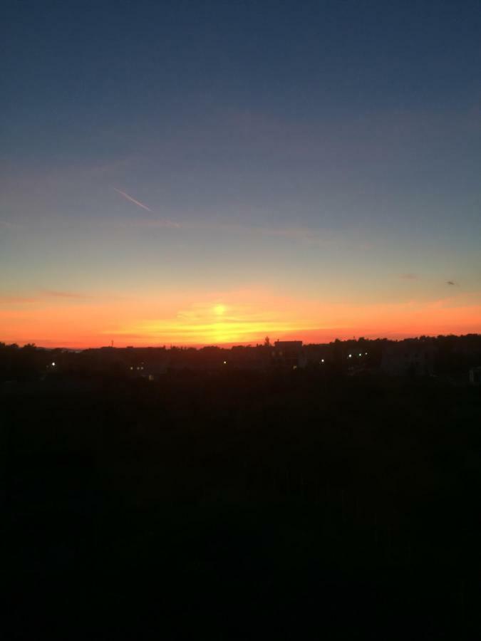 Sunset View Apartment Zara Esterno foto